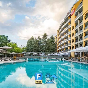 Hotel Hvd Viva Club Ultra - Private & Free Parking, Golden Sands